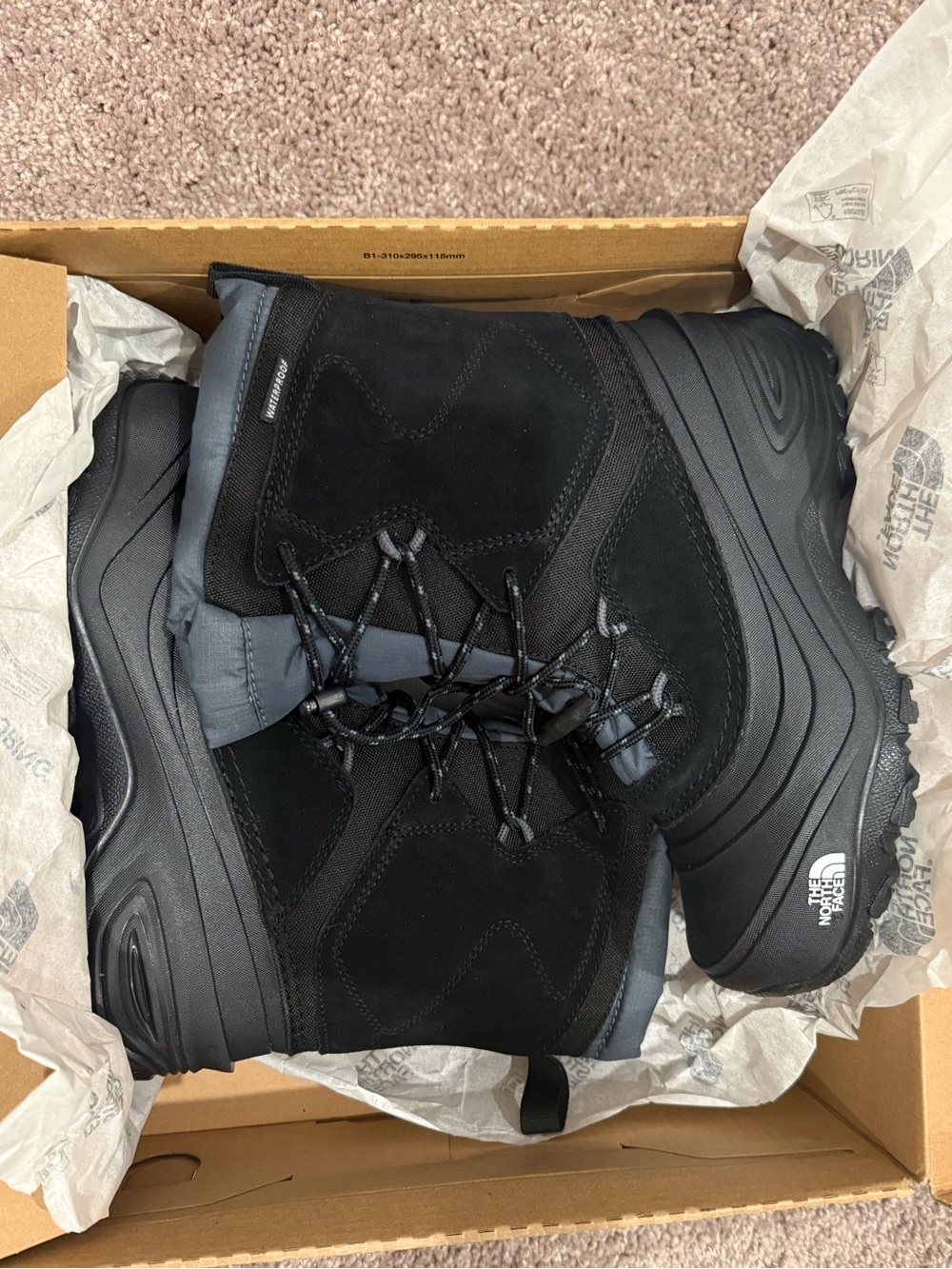 The North Face Youth Alpenglow V Waterproof Black and Grey Winter Boots - Picture 6 of 13
